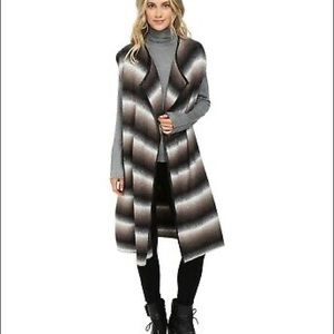 Tart dark ombré vest